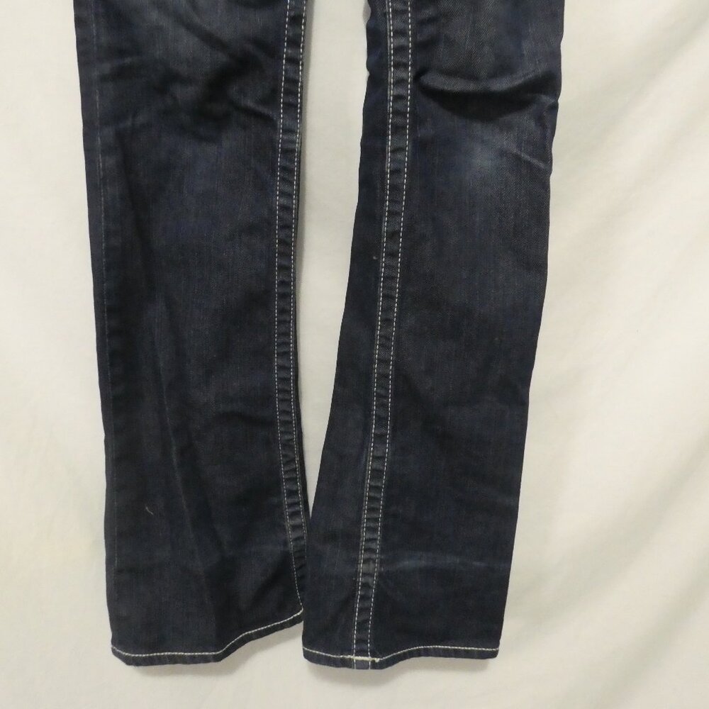 TRUE RELIGION BRAND JEANS | size 26 | Classic Dark Blue Straight Leg Denim Jeans - Picture 7 of 16